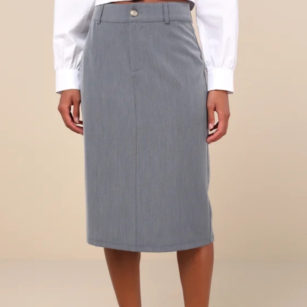 Lulu’s Dark Grey High Rise Skirt